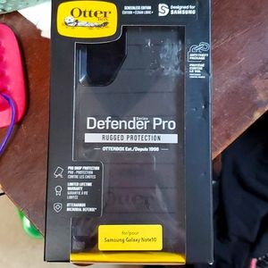 NIB Samsung Galaxy Note10 Otter Box